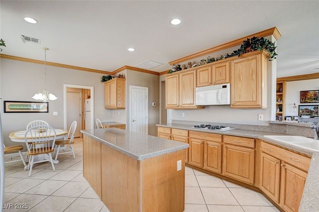 10584 Abisso Drive, Las Vegas, NV 89135