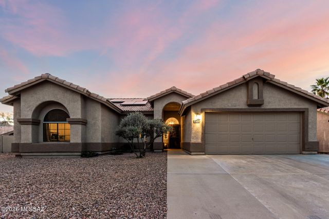 7609 W Running Bear Drive, Tucson, AZ 85743