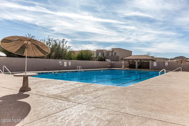 7609 W Running Bear Drive, Tucson, AZ 85743