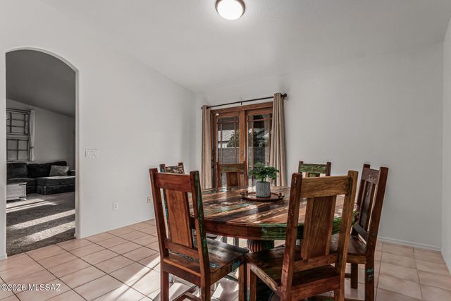 7609 W Running Bear Drive, Tucson, AZ 85743