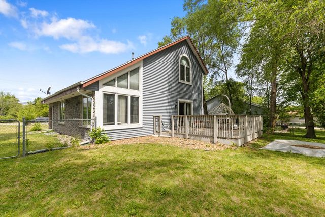 8900 S Shepard AVENUE, Oak Creek, WI 53154