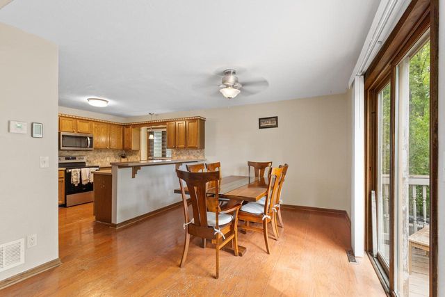 8900 S Shepard AVENUE, Oak Creek, WI 53154