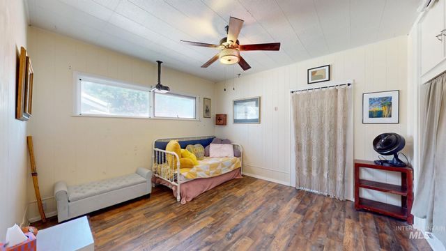 243 8th Ave E, Twin Falls, ID 83301