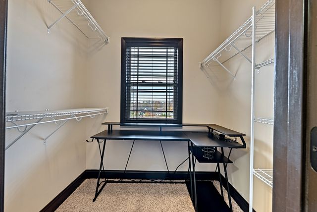 2142 Trieste Trl, Adams, TN 37010