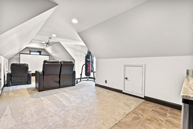 2142 Trieste Trl, Adams, TN 37010