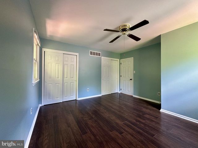 1115 ARUNDEL DR, Wilmington, DE 19808