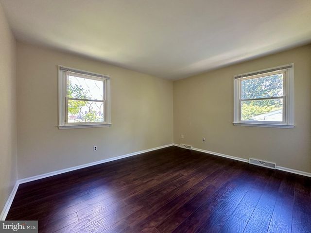1115 ARUNDEL DR, Wilmington, DE 19808