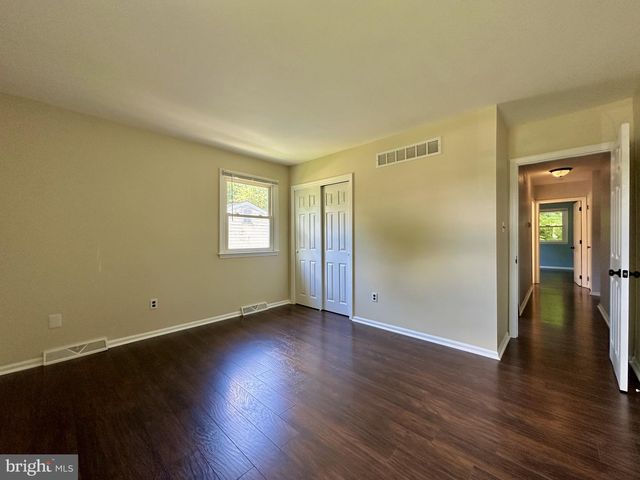 1115 ARUNDEL DR, Wilmington, DE 19808