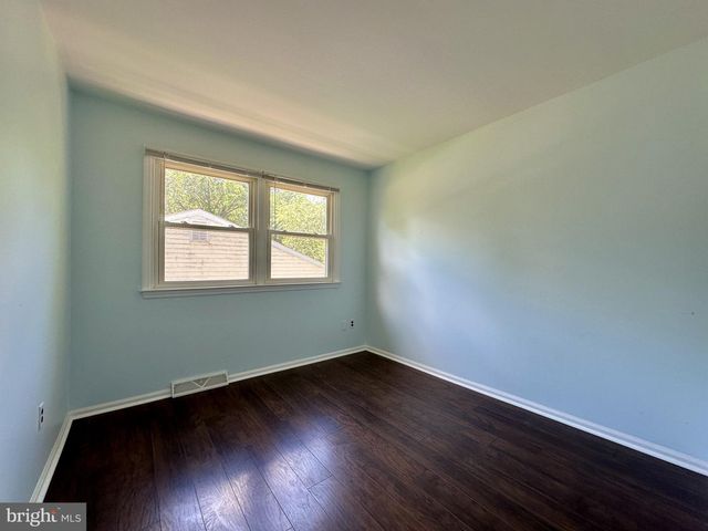 1115 ARUNDEL DR, Wilmington, DE 19808