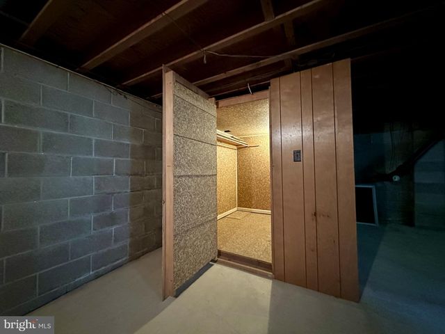 1115 ARUNDEL DR, Wilmington, DE 19808