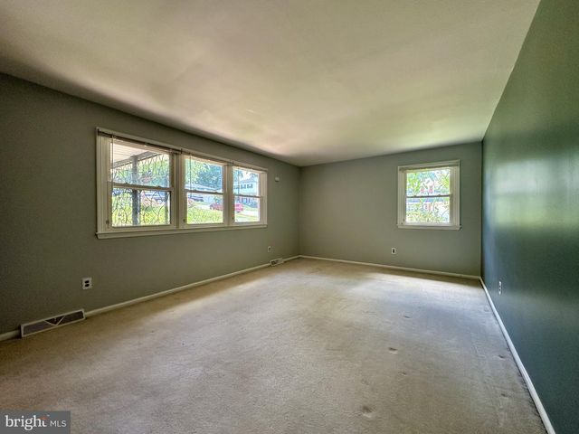1115 ARUNDEL DR, Wilmington, DE 19808