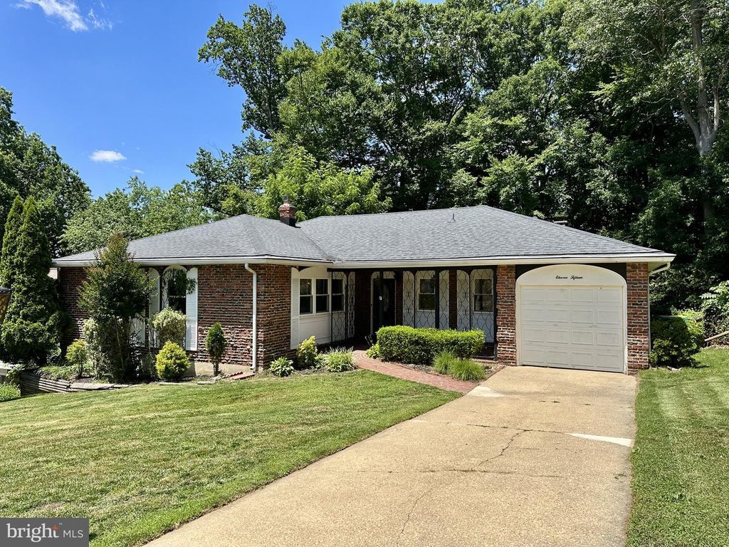 1115 ARUNDEL DR, Wilmington, DE 19808