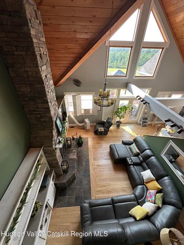 45 Sunset View Drive, Saugerties, NY 12477