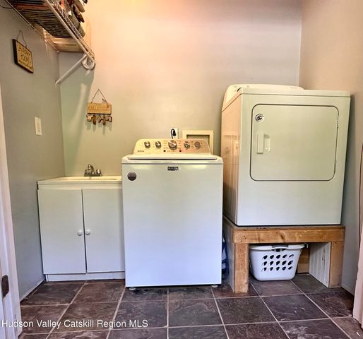 45 Sunset View Drive, Saugerties, NY 12477