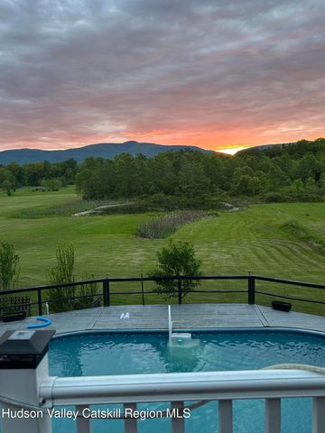 45 Sunset View Drive, Saugerties, NY 12477