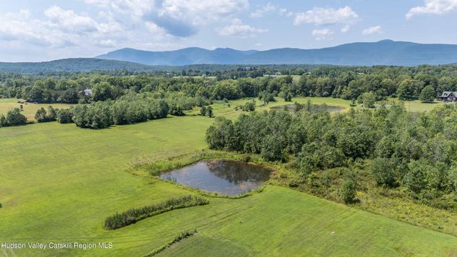 45 Sunset View Drive, Saugerties, NY 12477