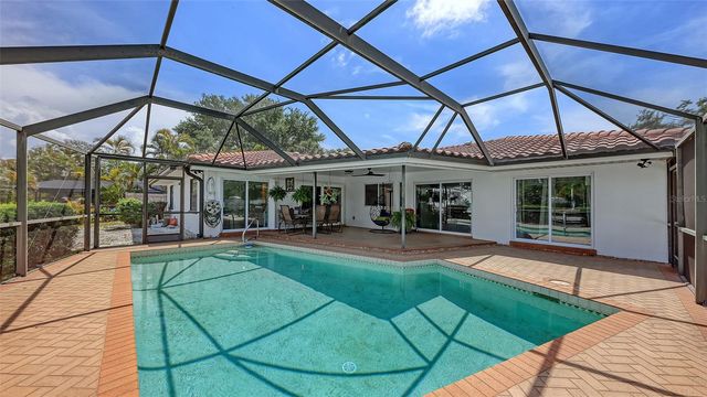 589 COMMONWEALTH LANE, Sarasota, FL 34242