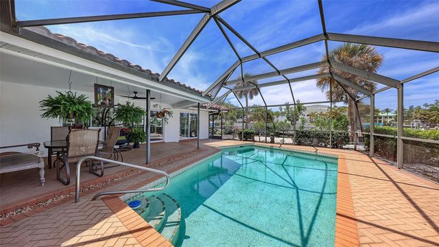 589 COMMONWEALTH LANE, Sarasota, FL 34242