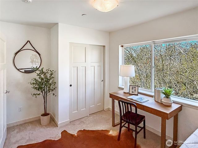 1139 Bradner Place S, Seattle, WA 98144