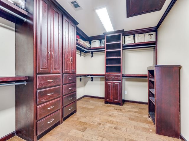 6661 Hillwood Lane, Dallas, TX 75248