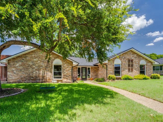 6661 Hillwood Lane, Dallas, TX 75248