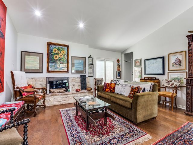 6661 Hillwood Lane, Dallas, TX 75248