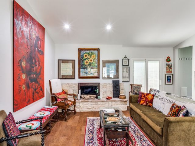 6661 Hillwood Lane, Dallas, TX 75248