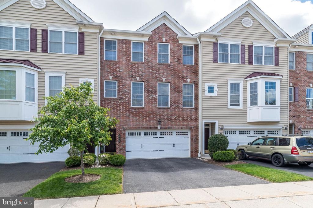 103 MARY AMBLER WAY, Ambler, PA 19002