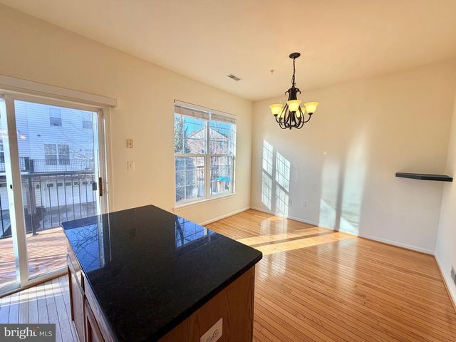 9710 WASHINGTONIAN BLVD, Gaithersburg, MD 20878