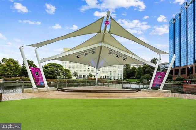 9710 WASHINGTONIAN BLVD, Gaithersburg, MD 20878