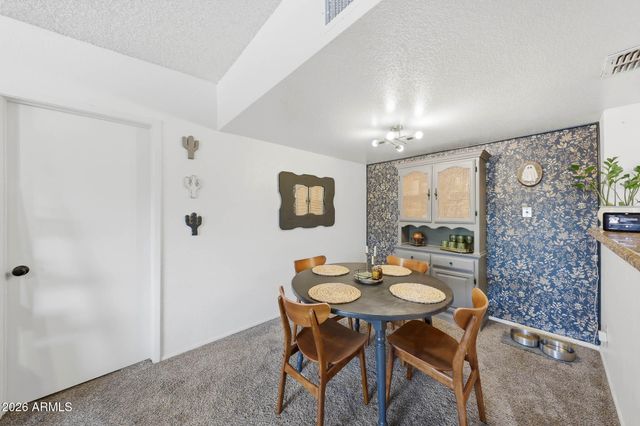 5757 W EUGIE Avenue 2073, Glendale, AZ 85304