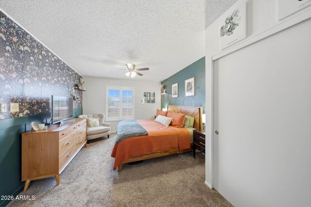 5757 W EUGIE Avenue 2073, Glendale, AZ 85304