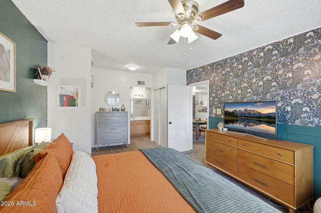 5757 W EUGIE Avenue 2073, Glendale, AZ 85304