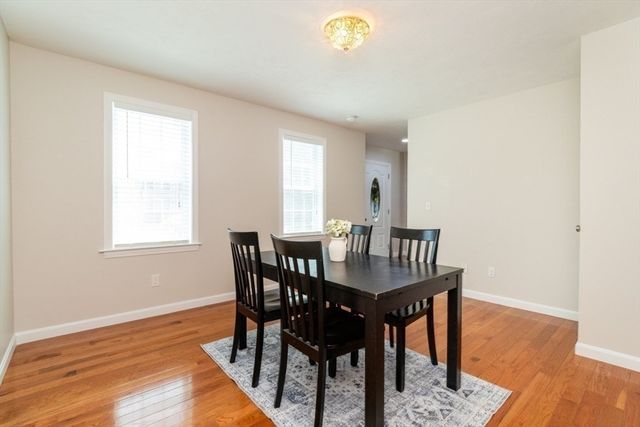 264 Charge Pond Rd, Wareham, MA 02571