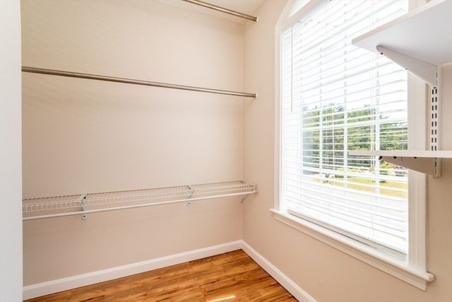 264 Charge Pond Rd, Wareham, MA 02571