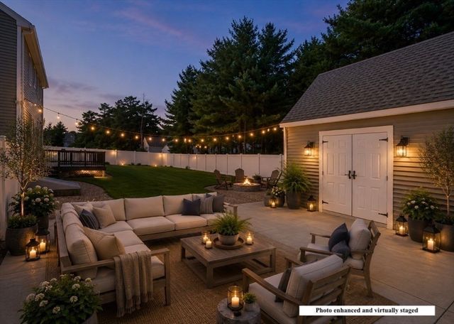 264 Charge Pond Rd, Wareham, MA 02571