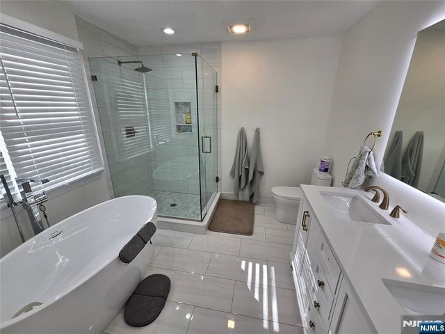 38 Bobbink Terrace, East Rutherford, NJ 07073