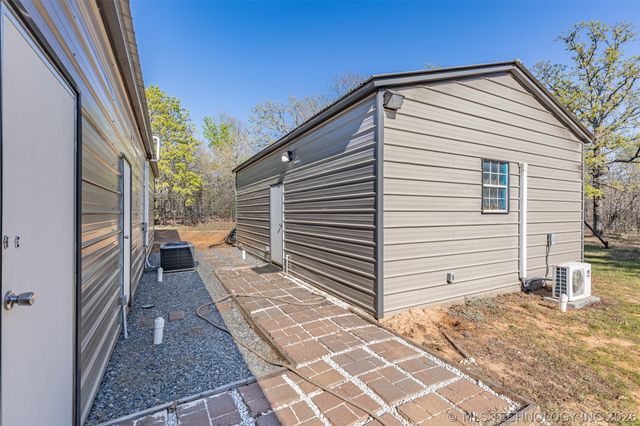 488 Rock House Road, Bennington, OK 74723