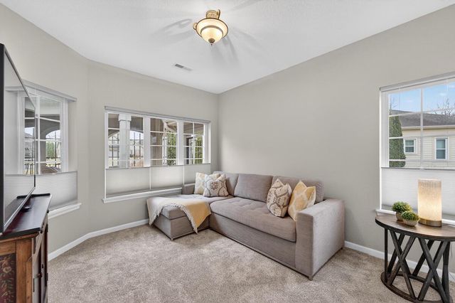 W162N5503 Westwind DRIVE, Menomonee Falls, WI 53051