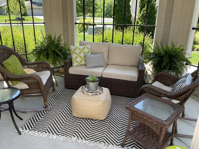 W162N5503 Westwind DRIVE, Menomonee Falls, WI 53051