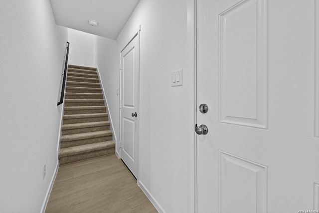 12907 Kathleen St, St Hedwig, TX 78152