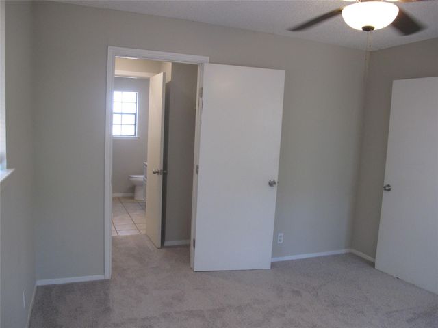509 Algerita DR B, Georgetown, TX 78628