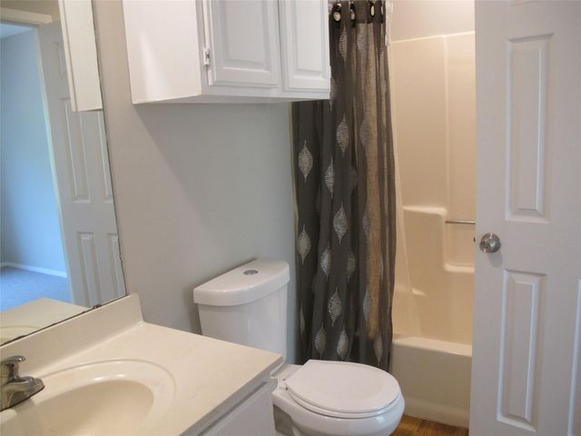 509 Algerita DR B, Georgetown, TX 78628