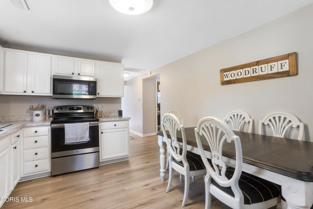 5236 Calvin Avenue, Sylvania, OH 43560