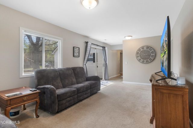 5236 Calvin Avenue, Sylvania, OH 43560