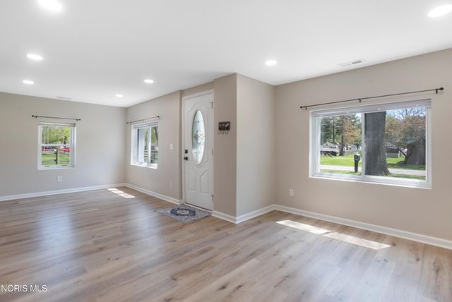 5236 Calvin Avenue, Sylvania, OH 43560