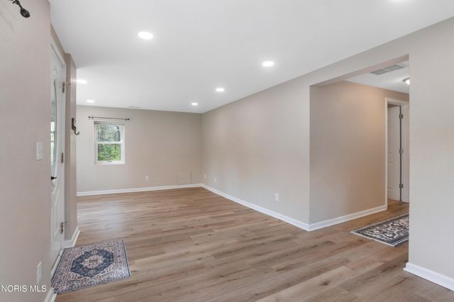 5236 Calvin Avenue, Sylvania, OH 43560