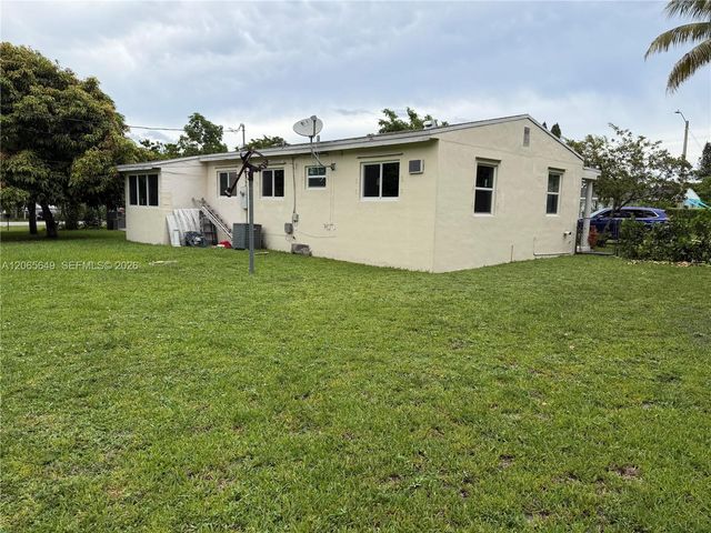 10860 NE 11th Avenue, Miami, FL 33161