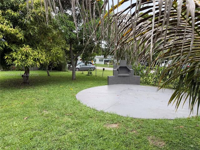 10860 NE 11th Avenue, Miami, FL 33161