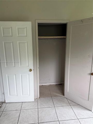10860 NE 11th Avenue, Miami, FL 33161